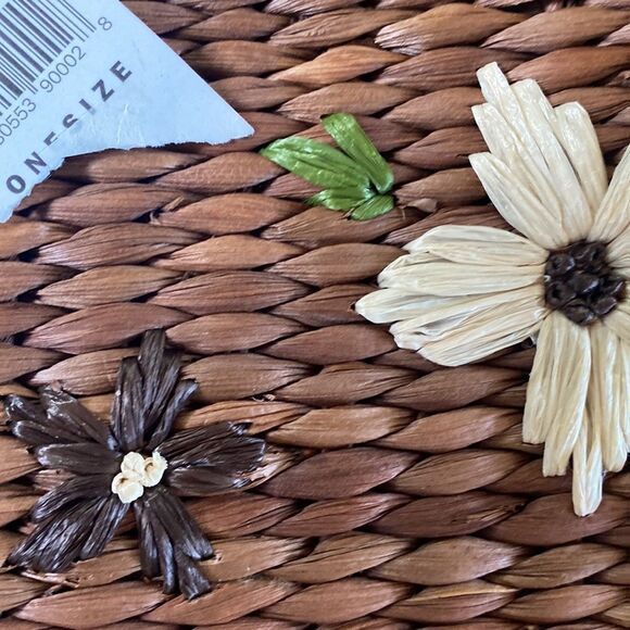 NWT GAP Woven Wicker Rattan Straw Handbag Tote Purse vintage Floral Design - Picture 3 of 12